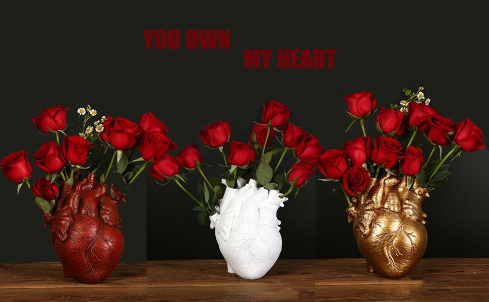 RED HEART VASE